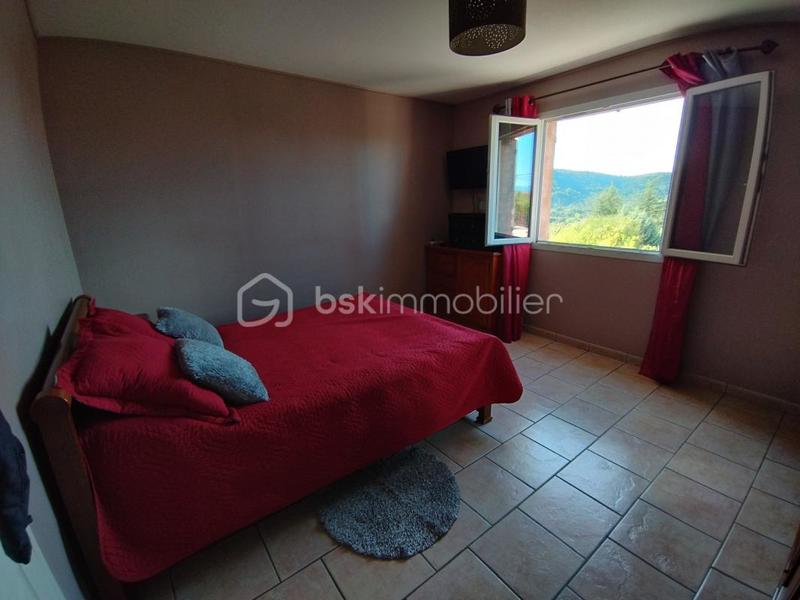 Maison - 125 m² - 6 pièces