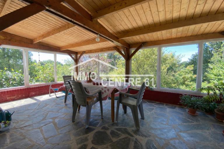 Maison - 163 m² - 6 pièces