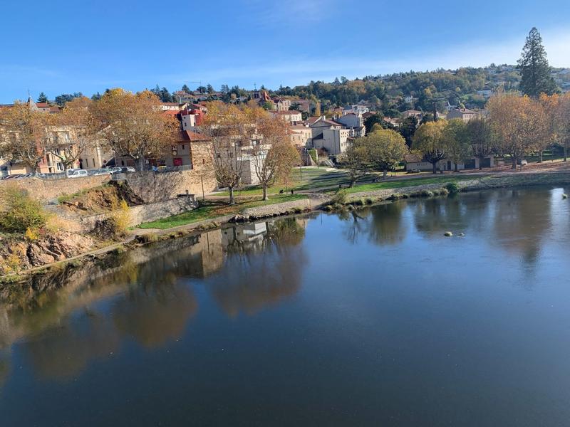 Appartement - 85 m² - 1 pièce