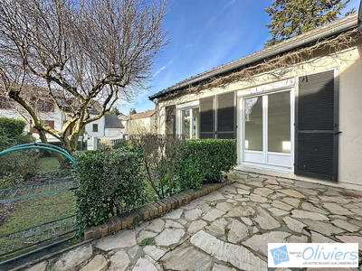 Maison traditionnelle - 140 m² - 7 pièces