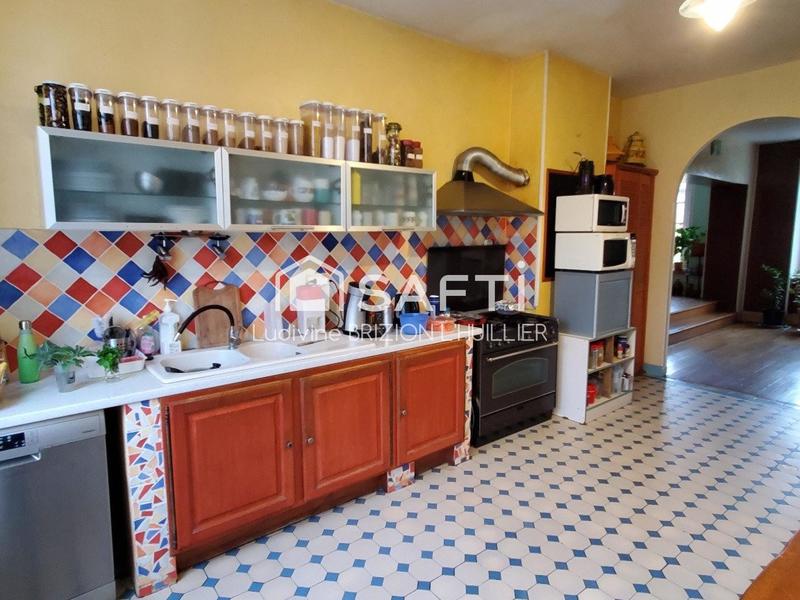 Maison de maîtres - 316 m² - 11 pièces