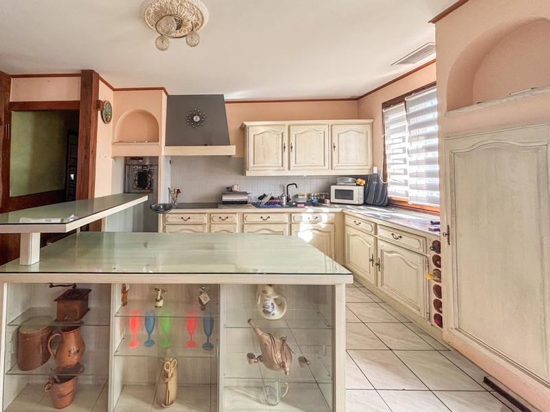 Maison - 150 m² - 6 pièces