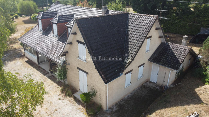 Villa - 197 m² - 8 pièces