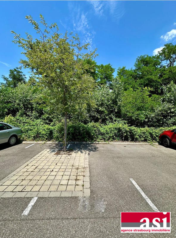 Parking / Garage - 9 m²