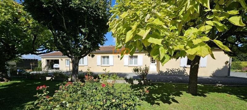 Pavillon - 140 m² - 5 pièces