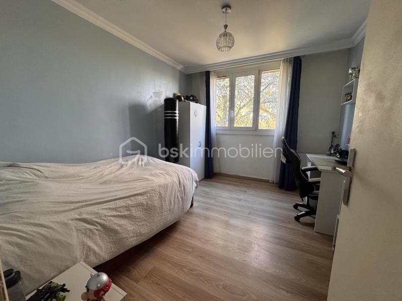 Appartement - 72 m² - 4 pièces