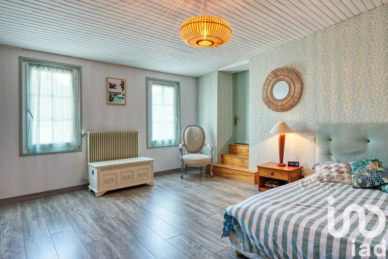 Maison - 190 m² - 5 pièces