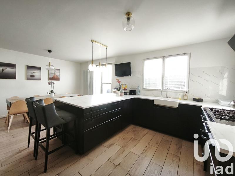 Maison - 124 m² - 6 pièces