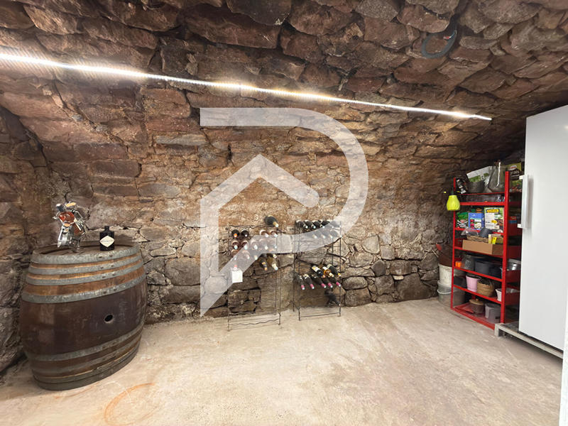 Maison - 166 m² - 8 pièces