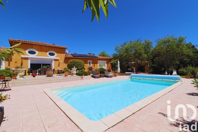 Maison - 196 m² - 7 pièces