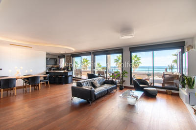 Appartement - 132 m² - 4 pièces