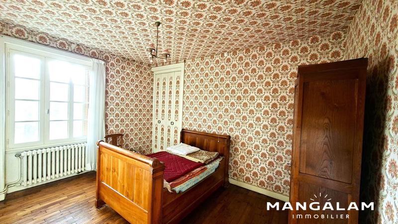 Maison traditionnelle - 108 m² - 7 pièces