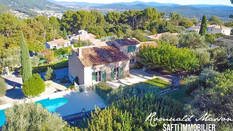 Maison - 163 m² - 6 pièces