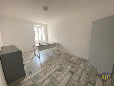 Immeuble - 78 m² - 3 pièces