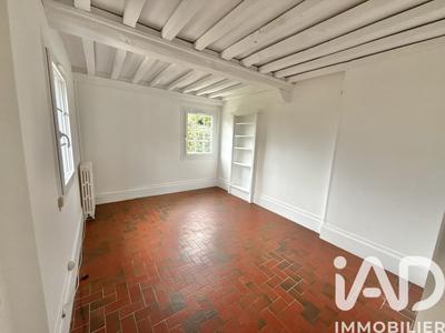 Maison - 104 m² - 5 pièces