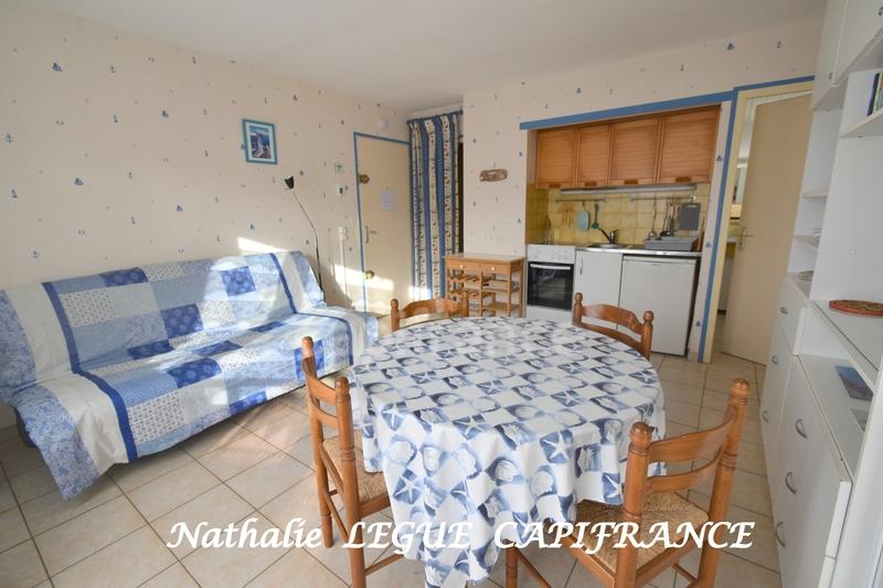 Studio - 25 m² - 1 pièce