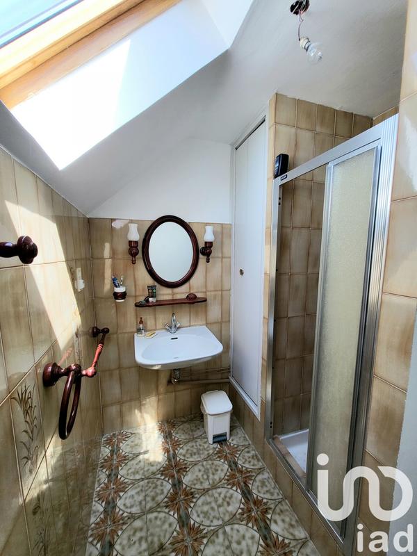 Maison - 199 m² - 10 pièces