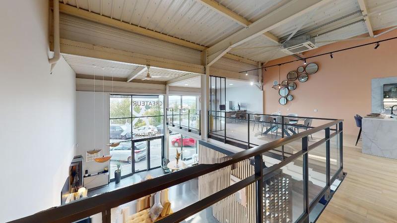 Local commercial - 255 m² - 1 pièce