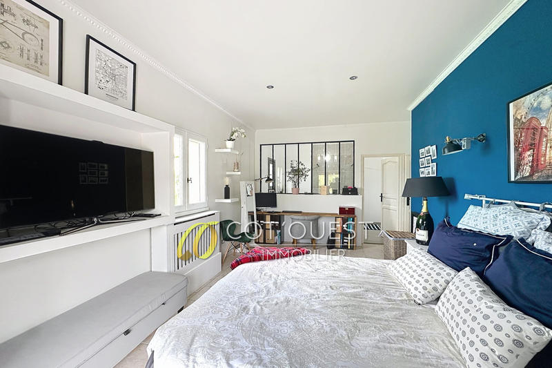 Maison - 226 m² - 6 pièces