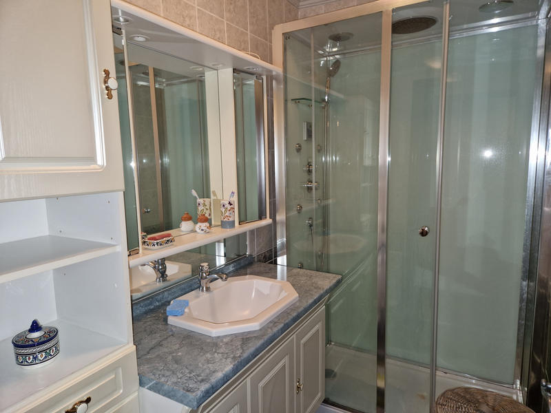 Appartement - 77 m² - 4 pièces