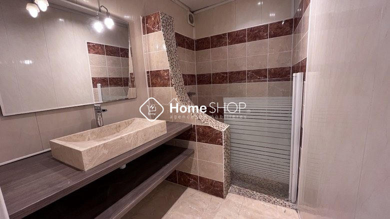 Maison - 97 m² - 4 pièces