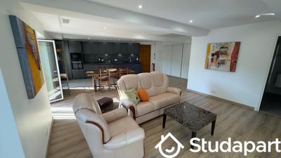 Appartement - 70 m² - 2 pièces