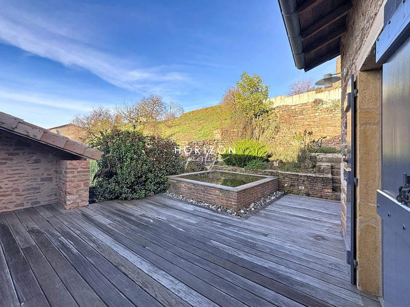 Maison ancienne - 205 m² - 8 pièces