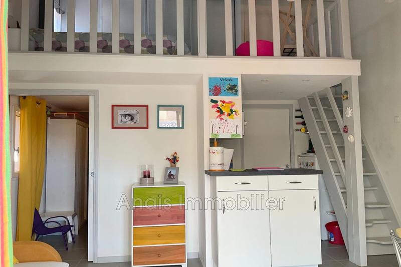 Mazet - 30 m² - 3 pièces