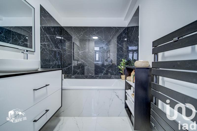 Appartement - 150 m² - 6 pièces