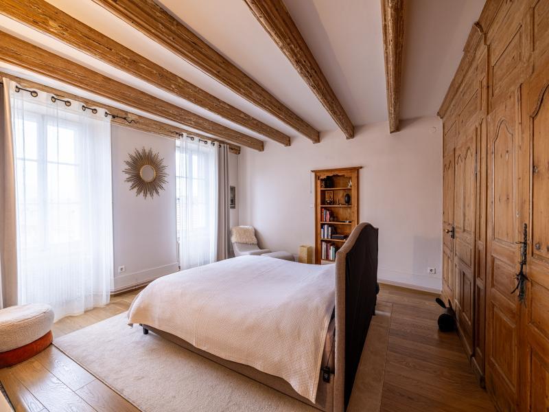 Propriété - 312 m²