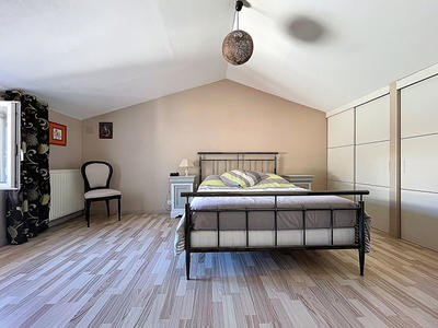 Maison - 90 m² - 3 pièces