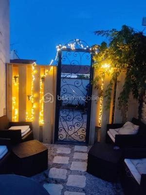 Villa - 100 m² - 5 pièces