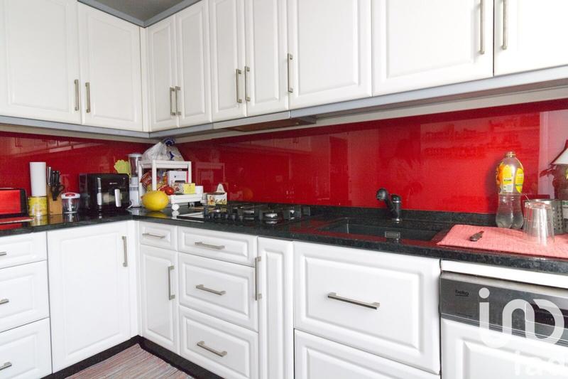 Maison - 95 m² - 6 pièces