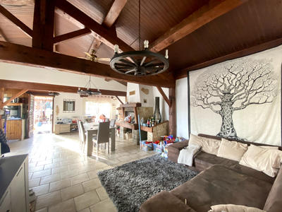 Maison - 131 m² - 6 pièces