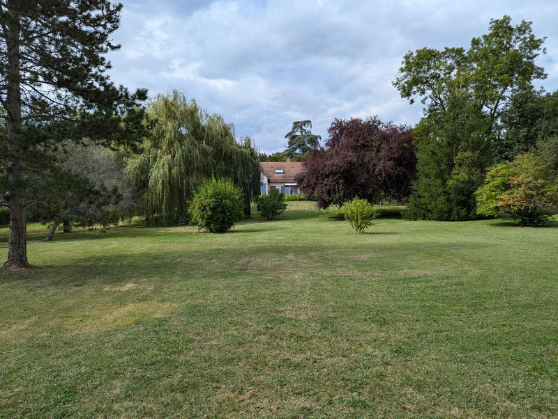 Maison - 137 m² - 5 pièces