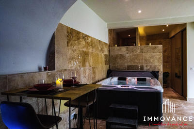 Loft - 70 m² - 1 pièce