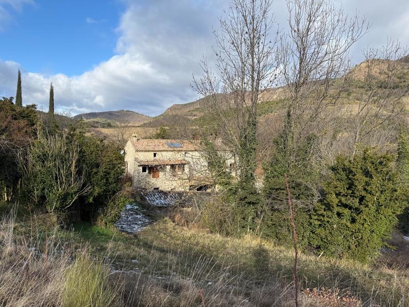 Maison - 246 m² - 8 pièces