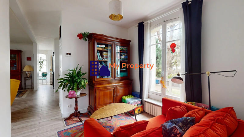 Maison - 175 m² - 7 pièces