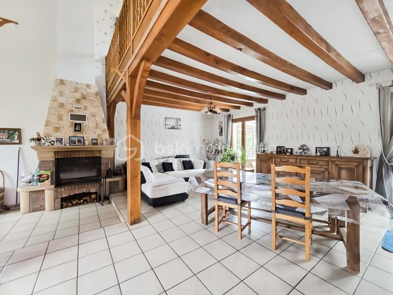 Maison - 140 m² - 10 pièces