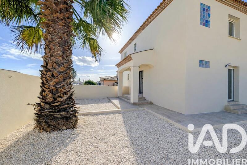 Maison - 197 m² - 6 pièces