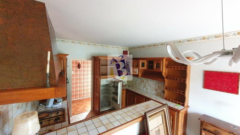 Maison - 221 m² - 9 pièces