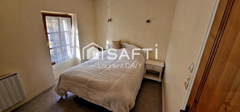 Maison - 159 m² - 7 pièces