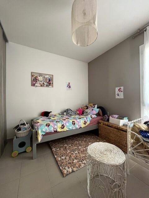 Maison jumelée - 85 m² - 5 pièces