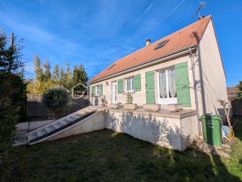 Maison - 140 m² - 7 pièces