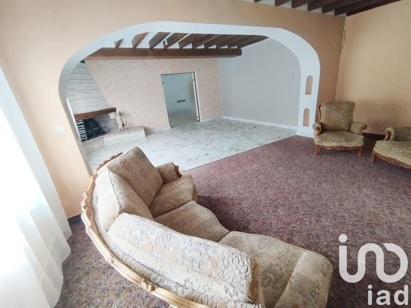 Maison - 305 m² - 10 pièces