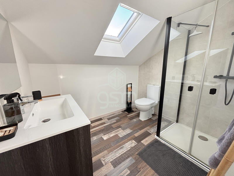 Maison ancienne - 165 m² - 7 pièces