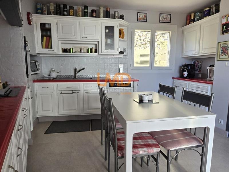 Maison - 156 m² - 6 pièces