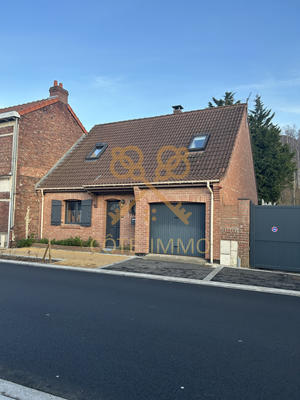 Maison - 95 m² - 5 pièces