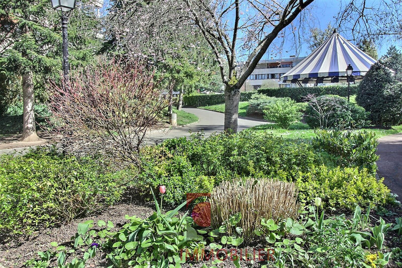 Appartement - 112 m² - 6 pièces