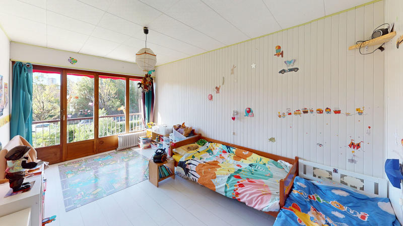 Appartement - 92 m² - 3 pièces